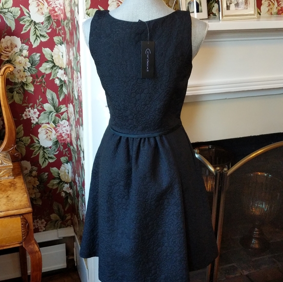 Context dress - Picture 4 of 6